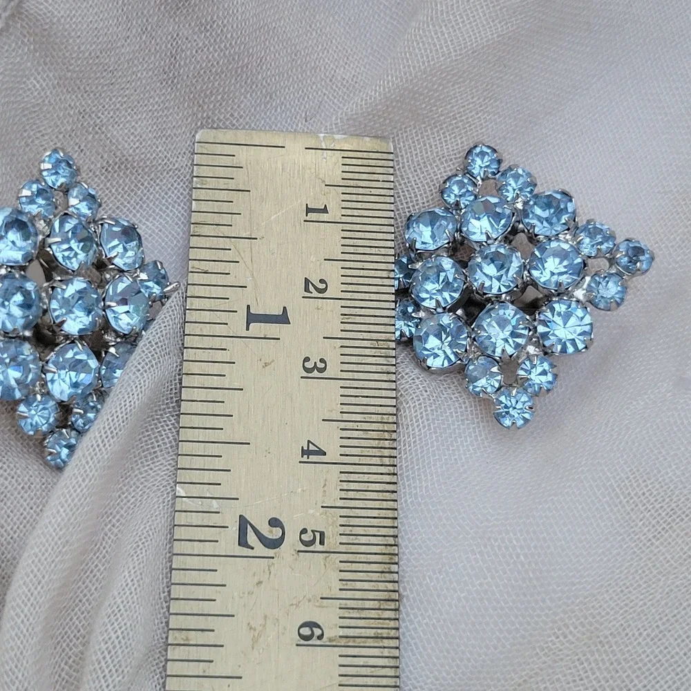 Vintage 1960s Sky Blue Rhinestone‎ Clip-On Earrings MCM Statement